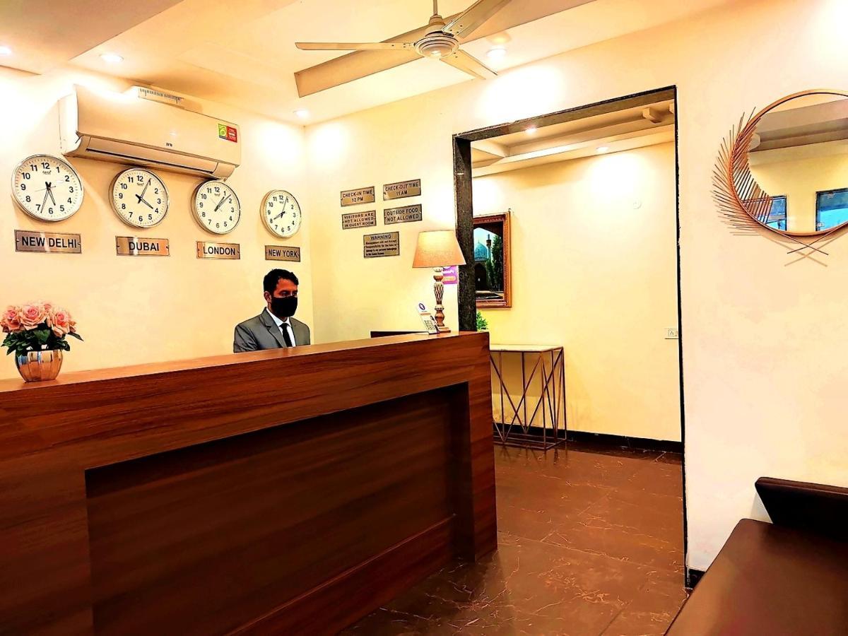 Hotel When In Gurgaon - Opposite To Artemis Hospital 외부 사진
